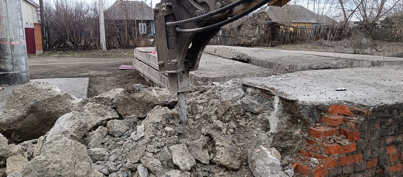 Услуги и заказ гидромолотов для демонтажных работ в Райчихинске