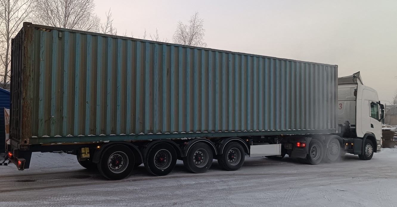 Контейнеровоз для перевозки контейнеров 20 и 40 футов в Ивановке