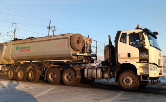 Самосвал Услуги большегрузных самосвалов для перевозки сыпучих взять в аренду, заказать, цены, услуги - Благовещенск